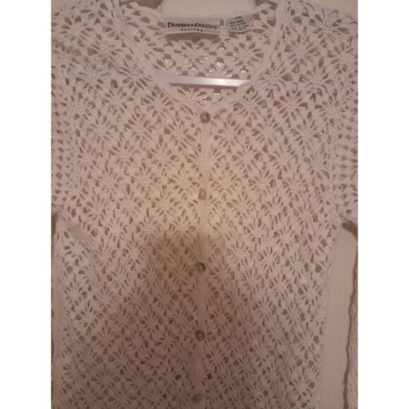Draper's And Damon's Vint.  Women’s White Crochete Button Sweater. Size Pxs. B47 - Picture 3 of 6